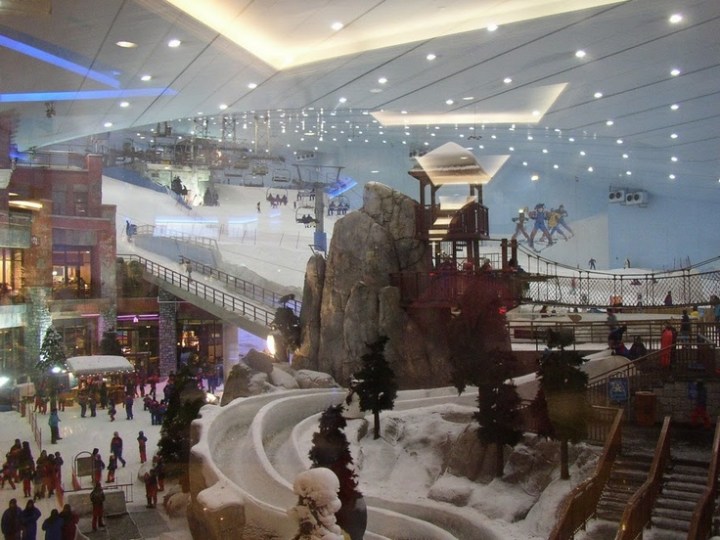 The Dubai Ski Park. Image  found on thechive.com