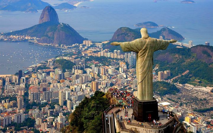 Christ-the-Redeemer-Statue-Rio-de-Janeiro-Brazil-widescree-wallpapers-free-download-amazing-hd-wallpapers-of-rio-de-janeiro-city.jpg